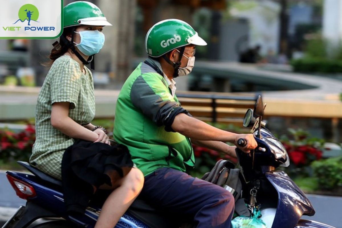 Book GrabBike to move around Hanoi