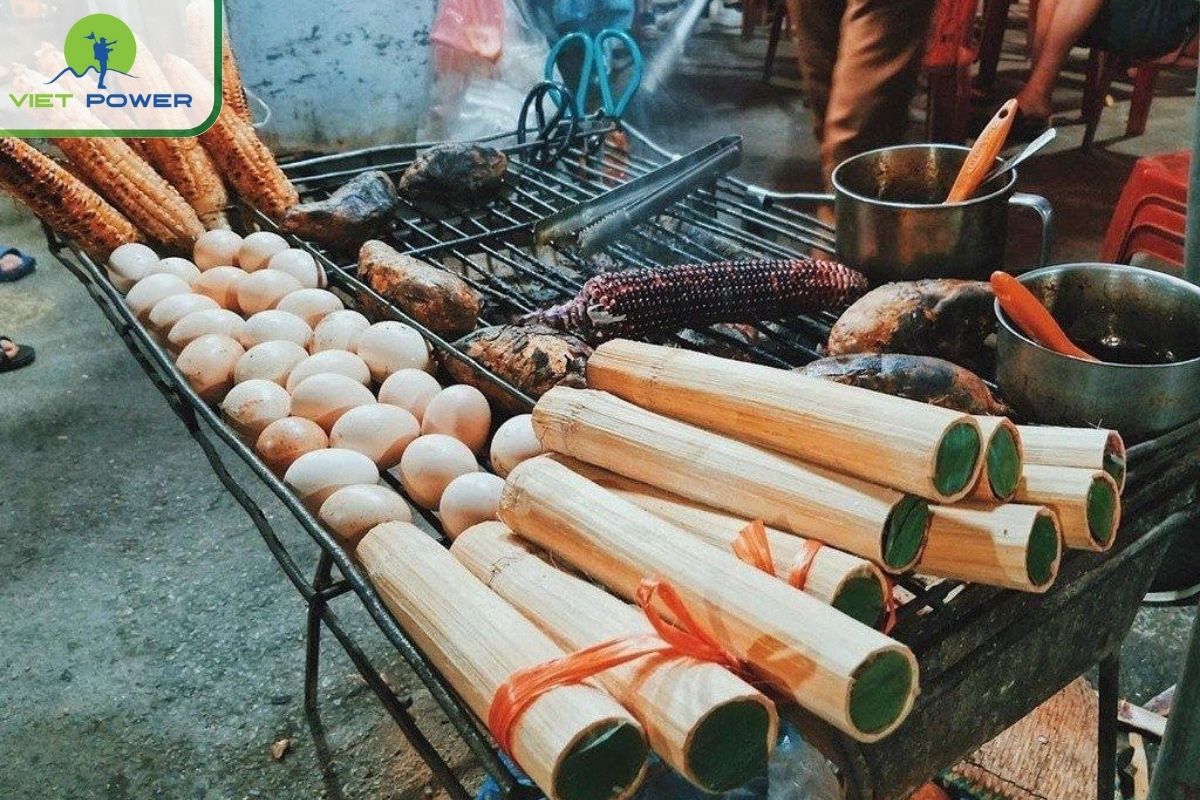 Snacks & Street Food at Sapa night market