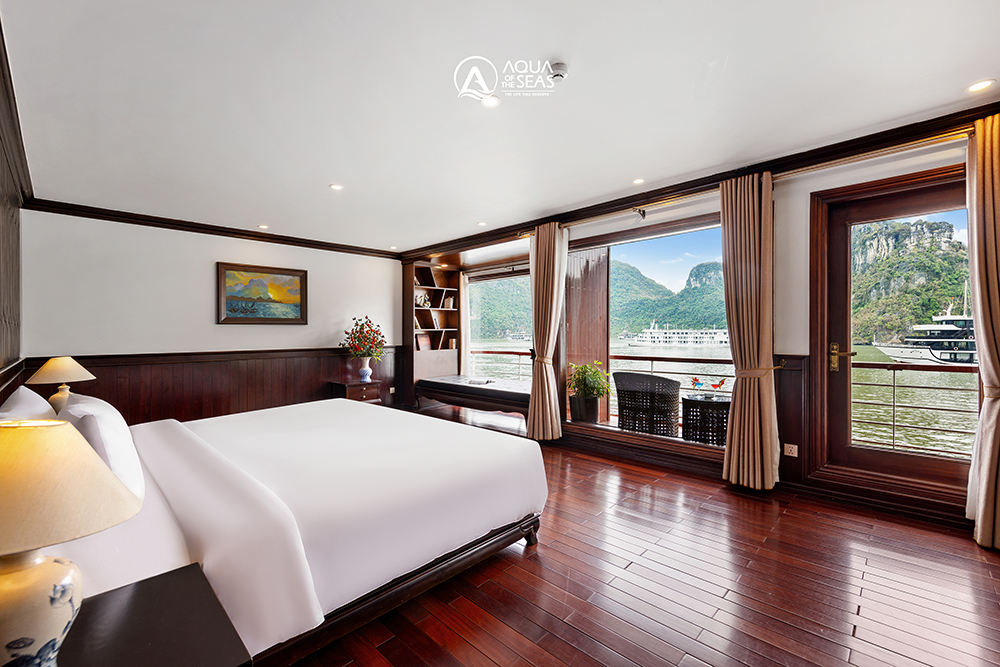 Aqua Royal Suite Cabin