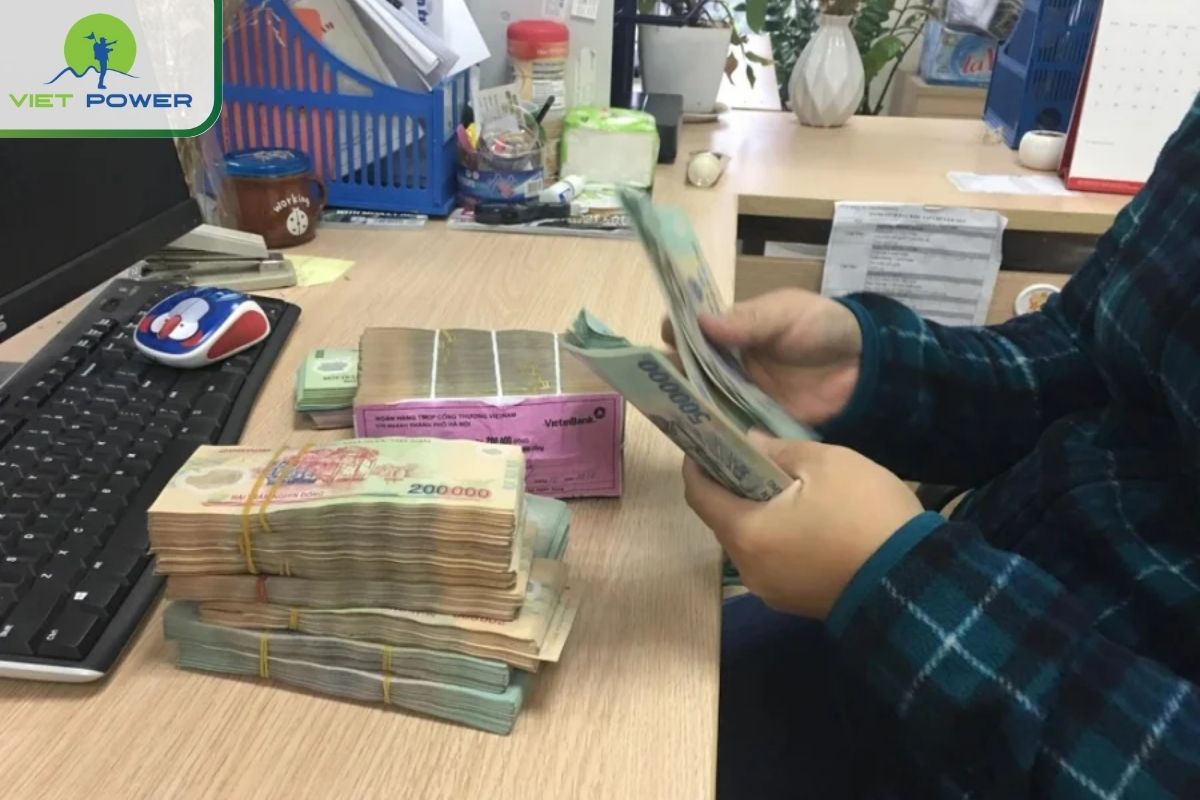 Verify Banknotes Before Leaving the Counter