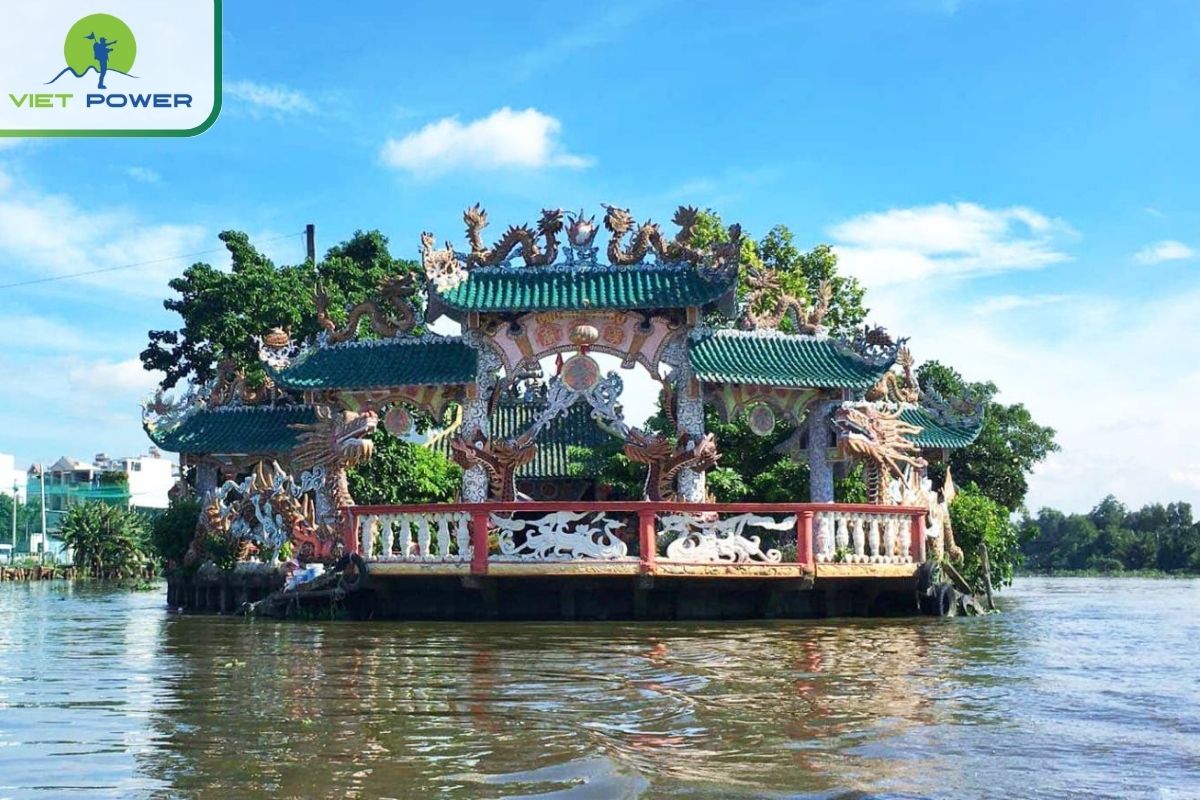 Phu Chau Floating Temple