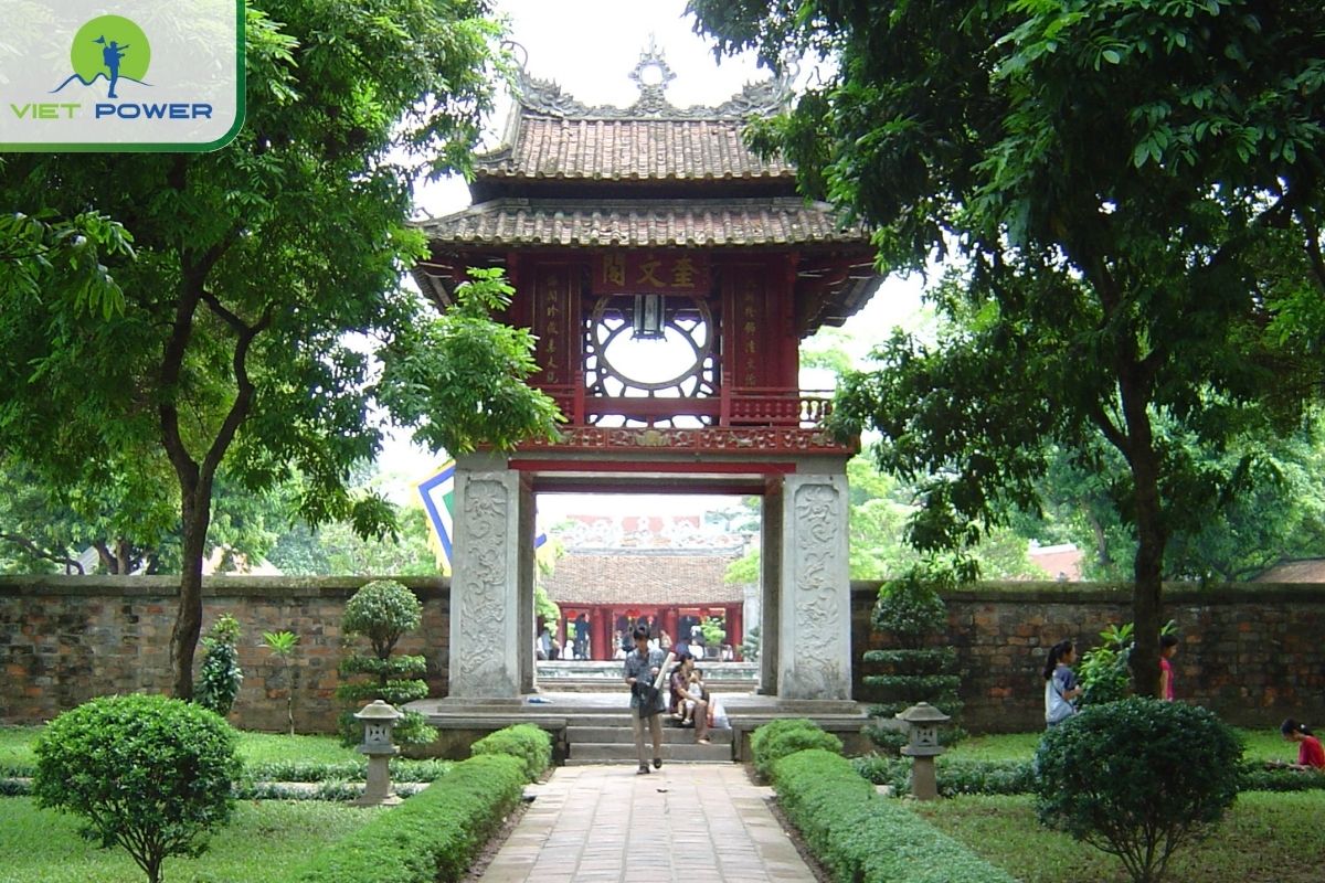 The Second Courtyard at Temple of Literature