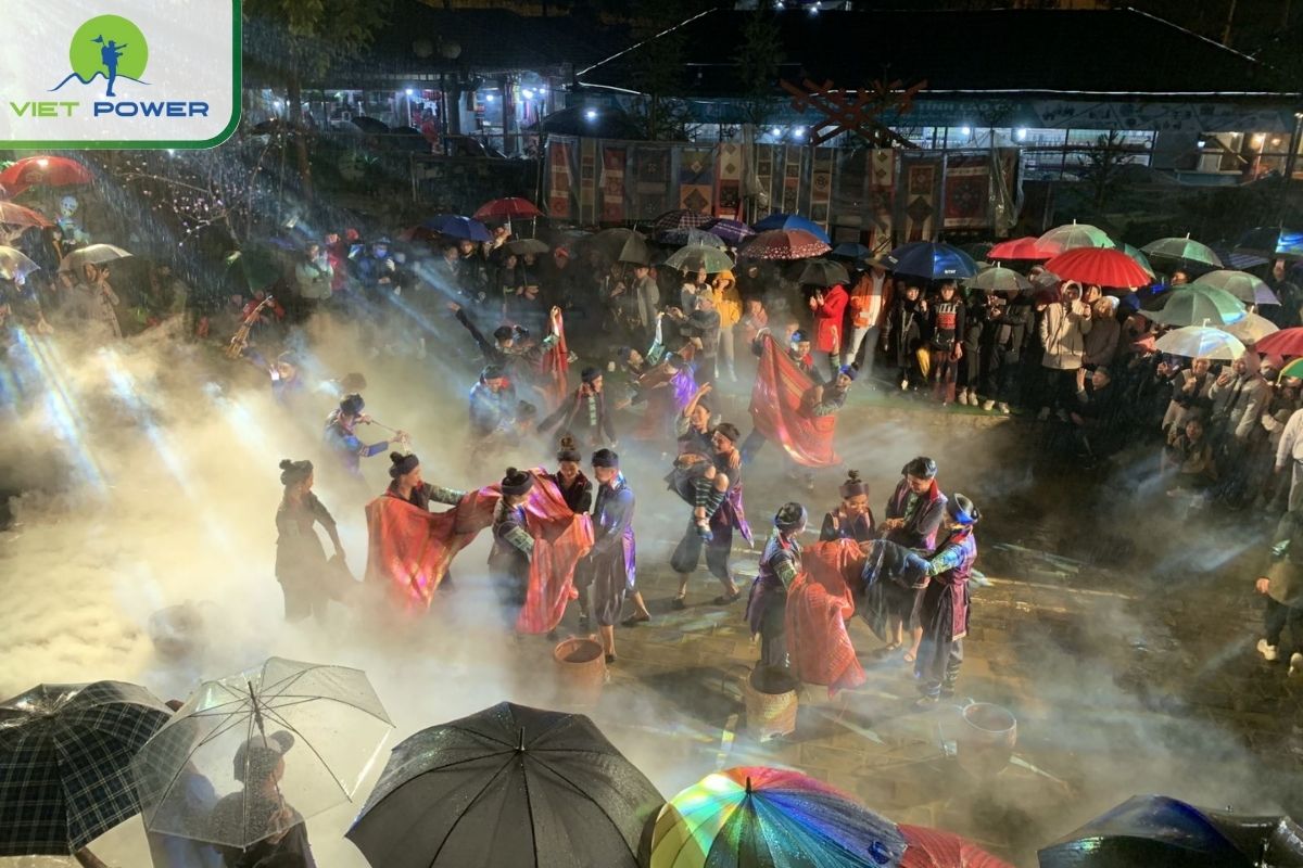 Saturday Night Love Market