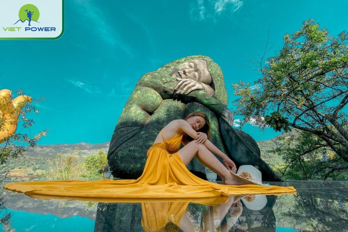 Enchanting Artistic Installations at Green Valley