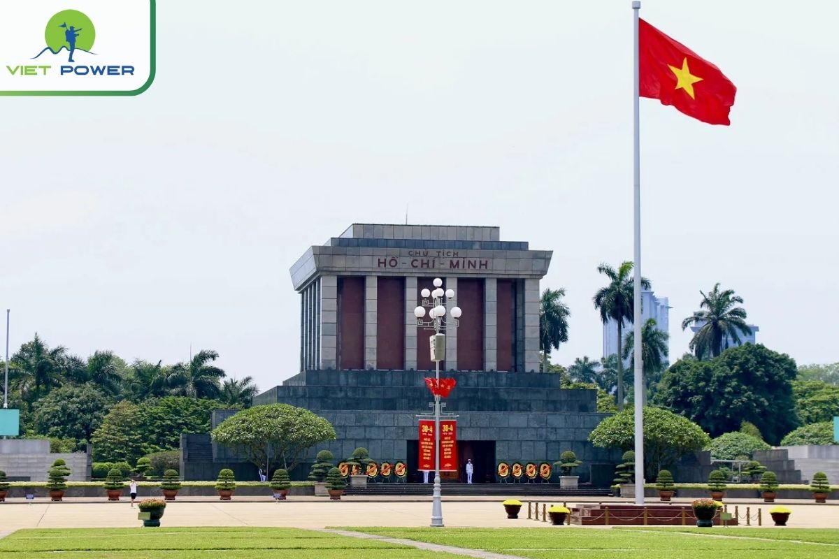 Ho Chi Minh Mausoleum 