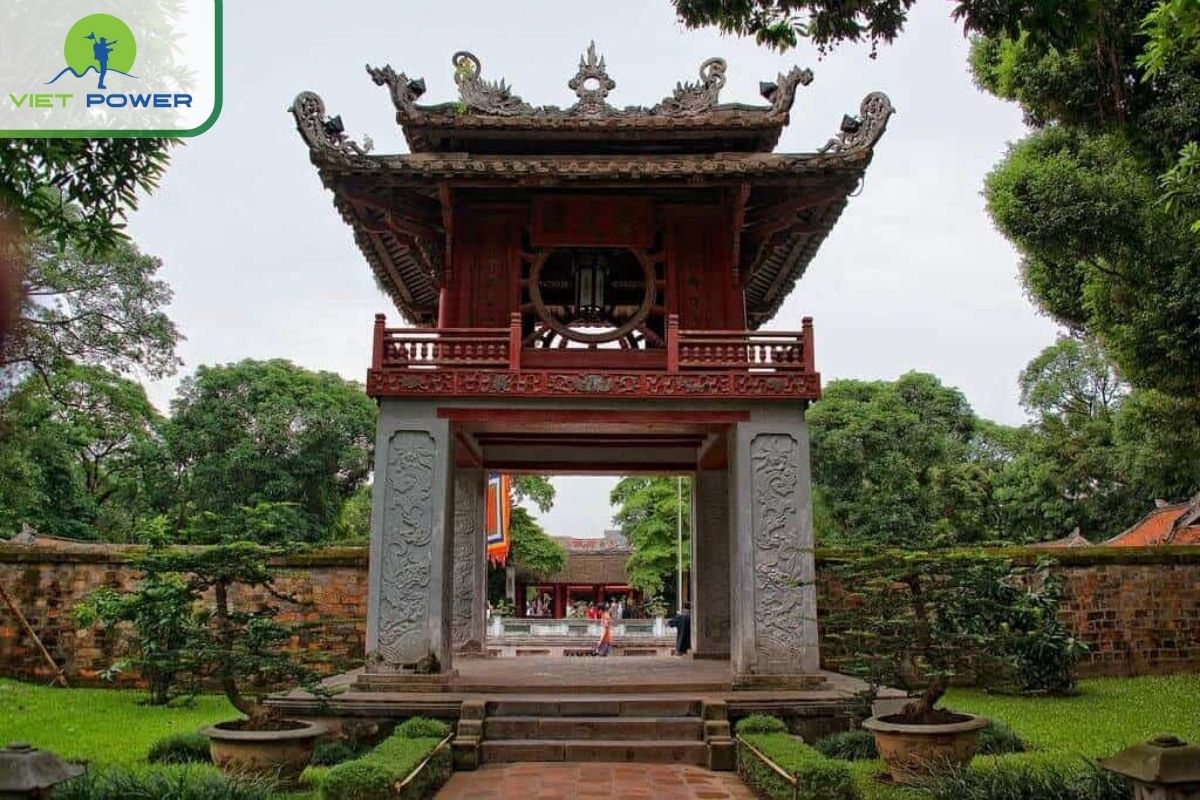 Temple of Literature 