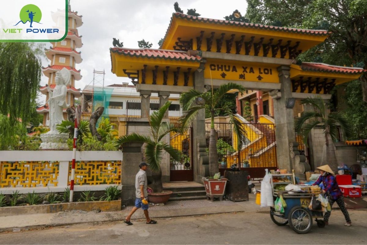 Xa Loi Pagoda