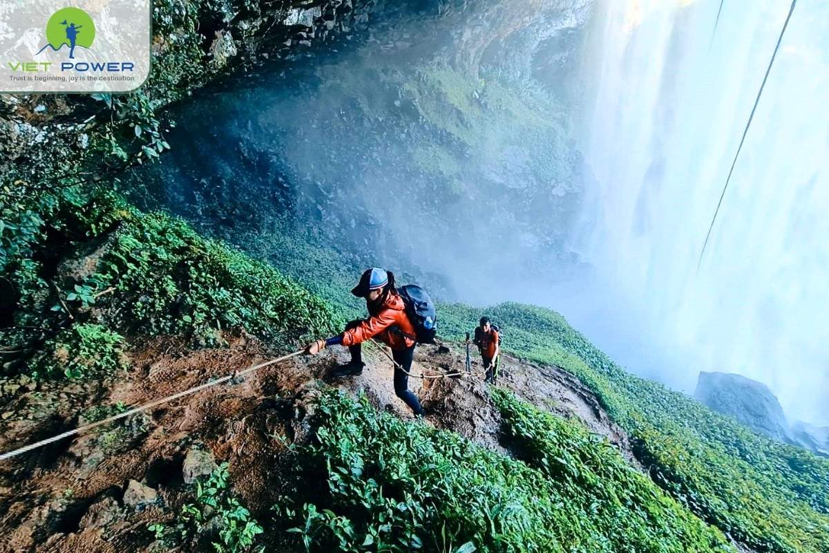 (5) Mountain In Northern Vietnam