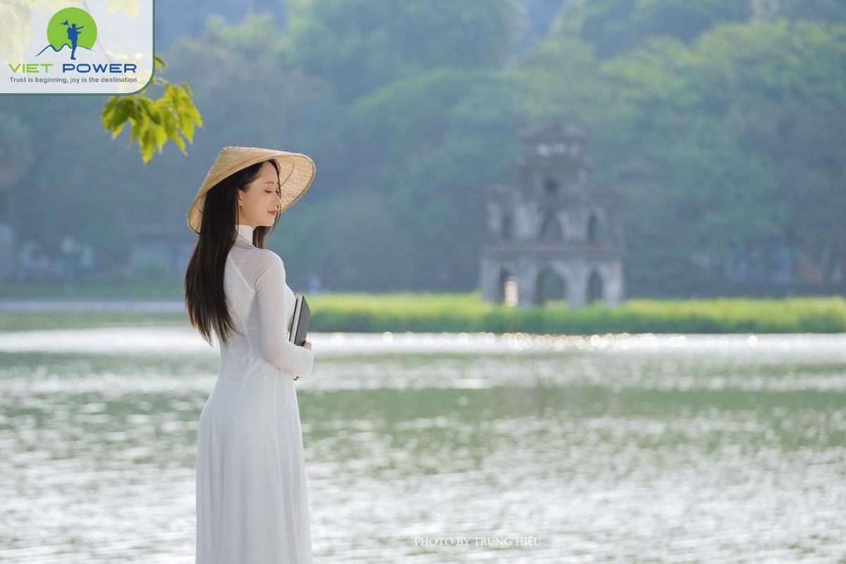 (6) Ao dai