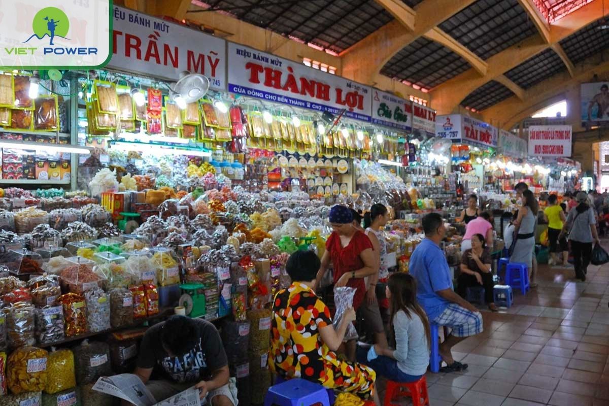 Ben Thanh Market – Iconic Food & Night Market