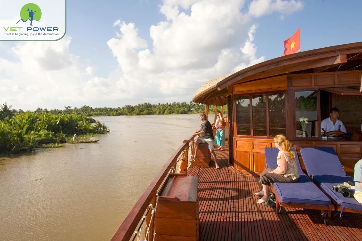 Bassac Cruise – Authentic Wooden Barge Journeys in Mekong Delta (6)