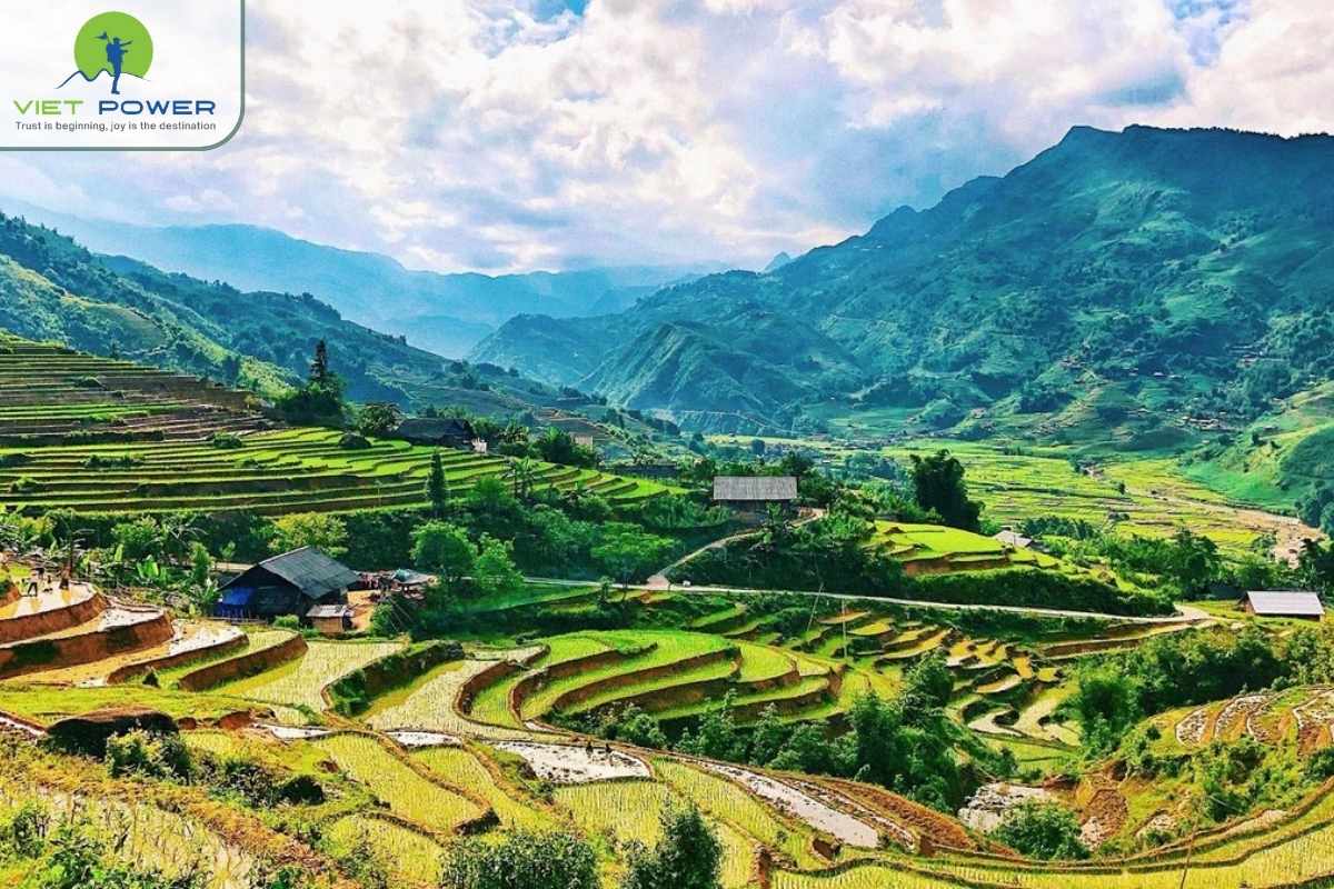 Compare-Sapa-vs-Ha-Giang (2)