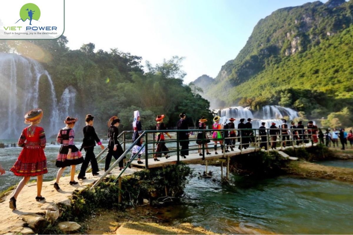 Cultural Experiences with Local Communities