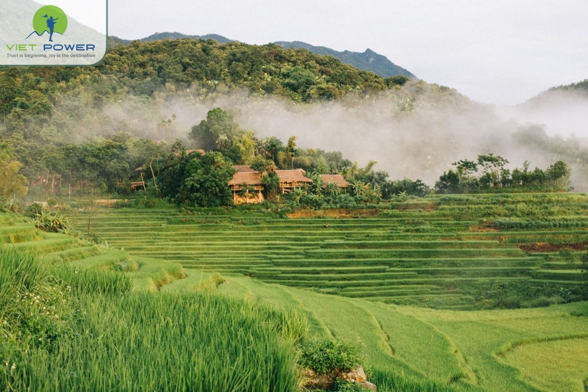 Fewer tourists and a peaceful atmosphere