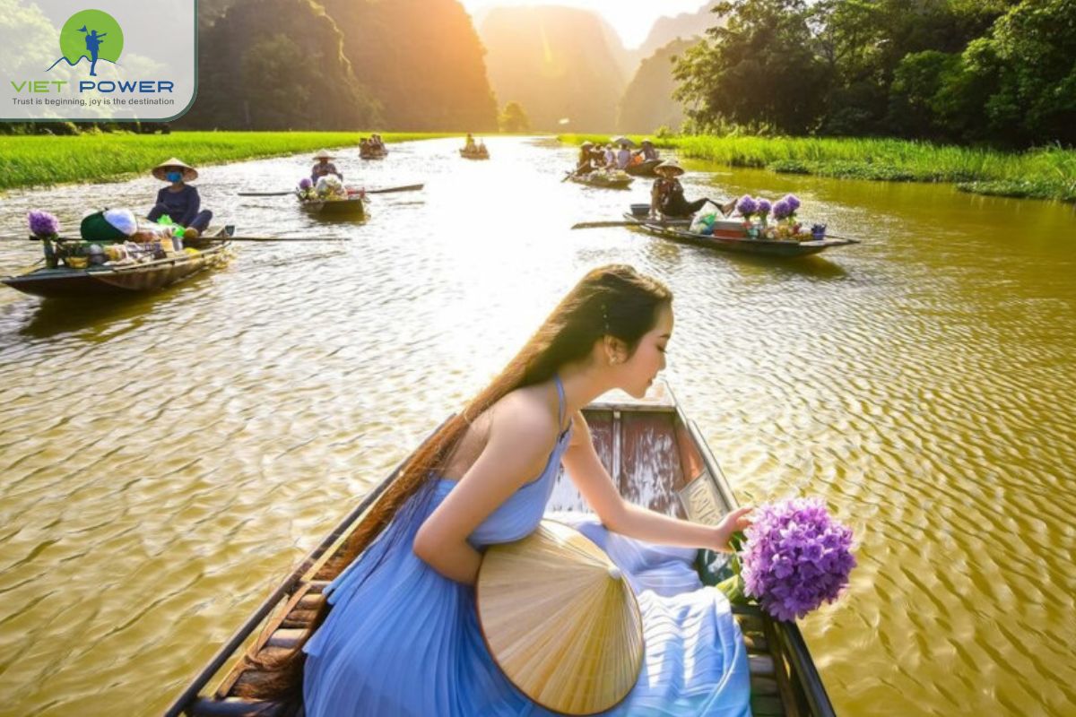 Honeymoon in Vietnam Tour (3)