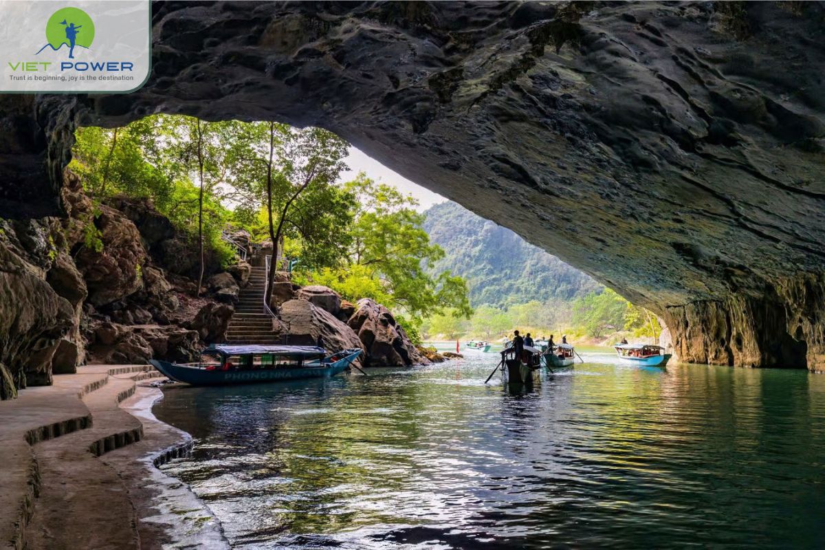 Phong Nha Cave