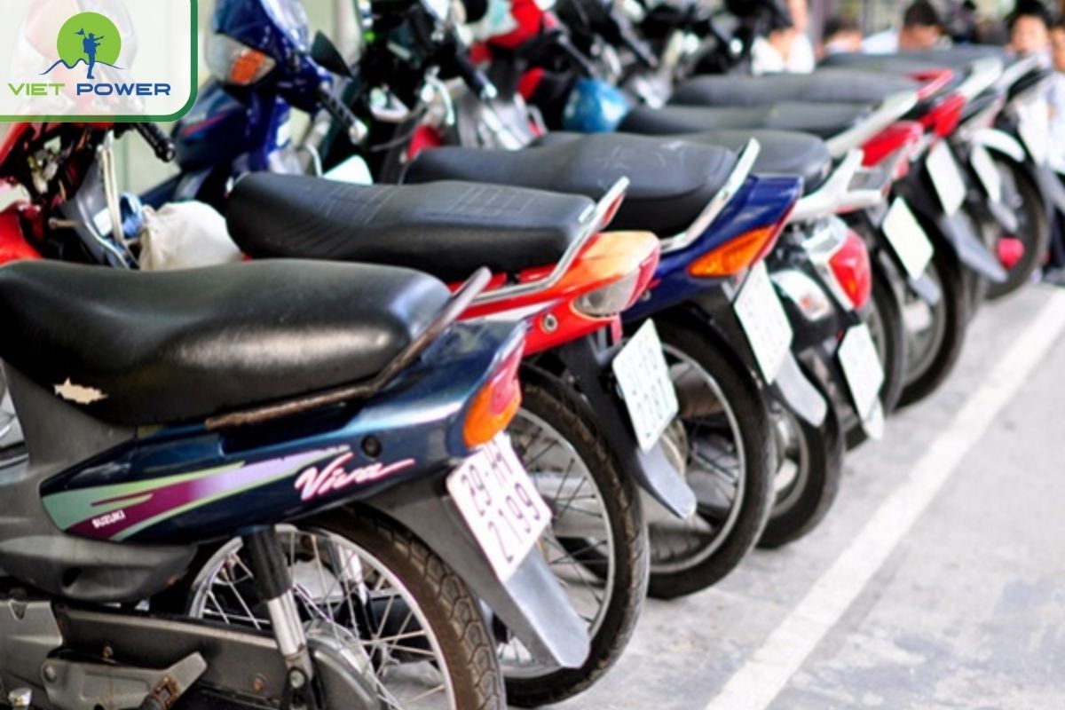 Saigon Street Food Markets: A Foodie's Paradise: Transportation.