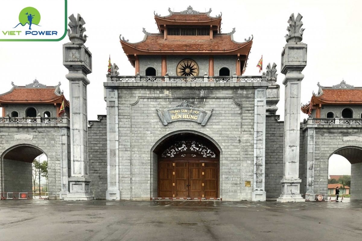 Hung Kings’ Temple Complex (Đền Hùng, Phú Thọ)
