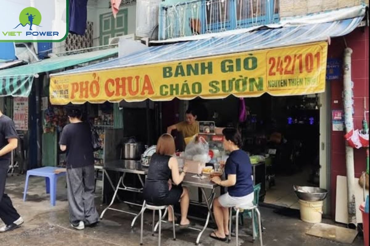 Pho Chua Thanh (District 3) – Unique Sour Pho Lang Son