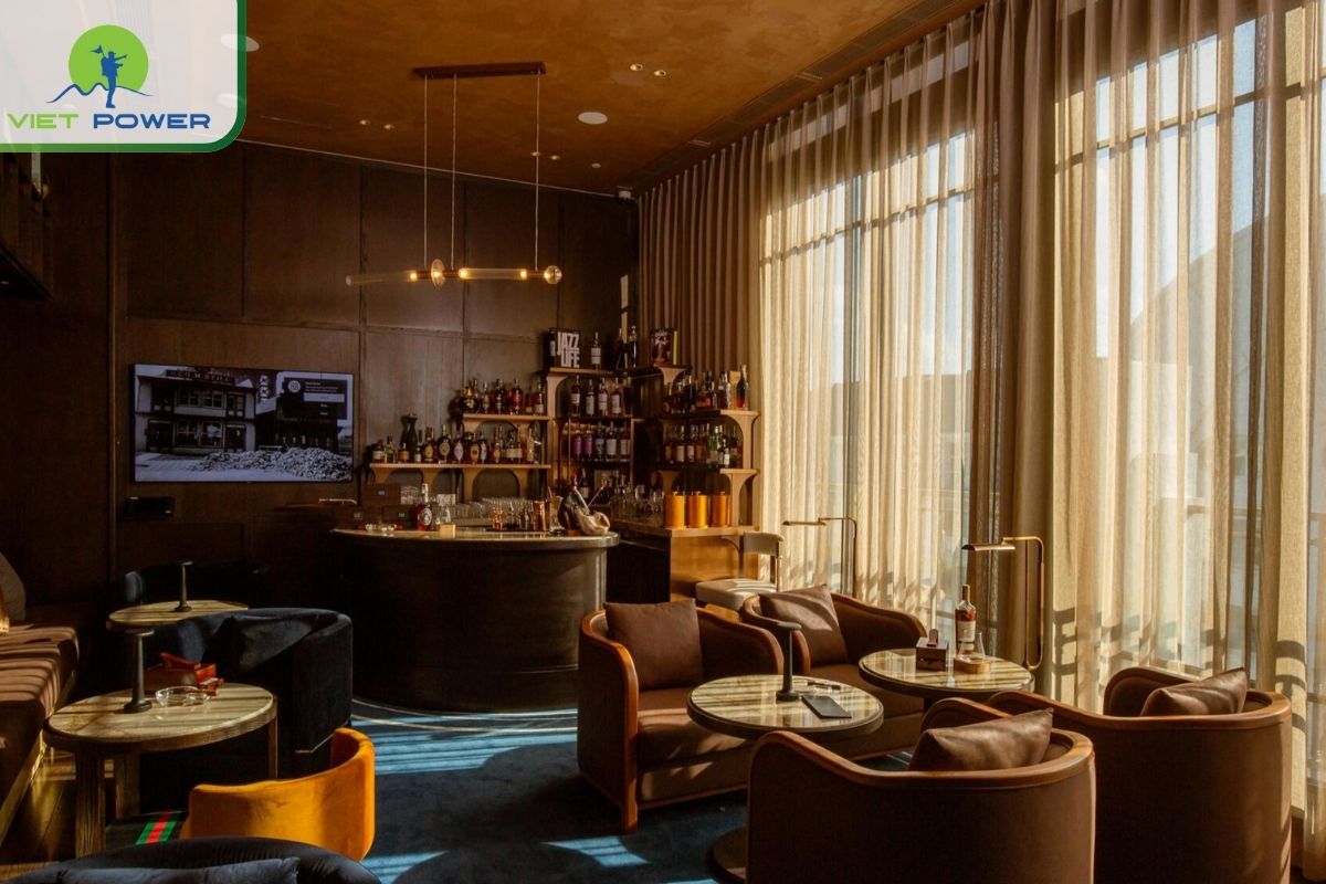 Track 61 – Capella Hanoi, 11 Le Phung Hieu, Hoan Kiem