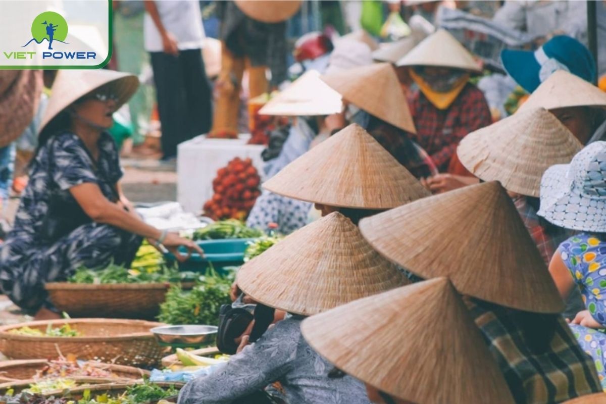 Non La in Vietnamese Daily Life and Festivals