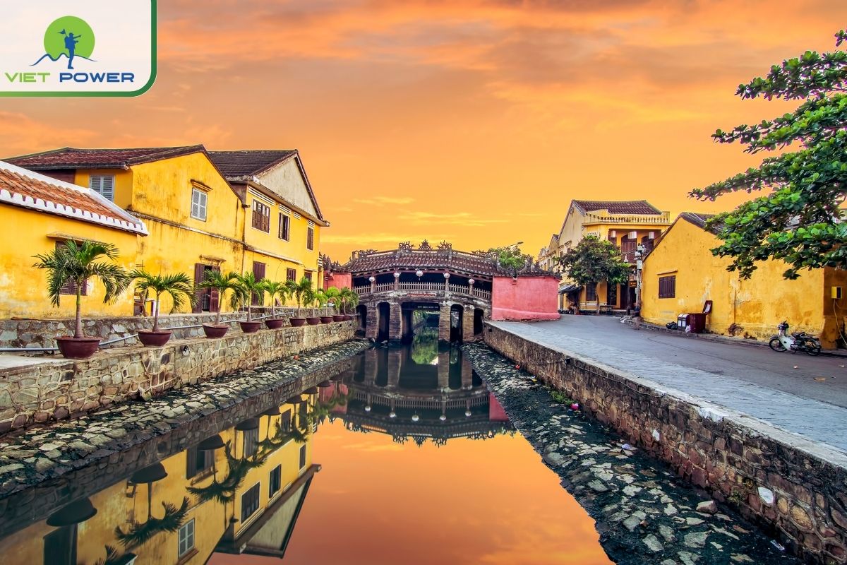 Hoi An – Lantern Town Frozen in Time