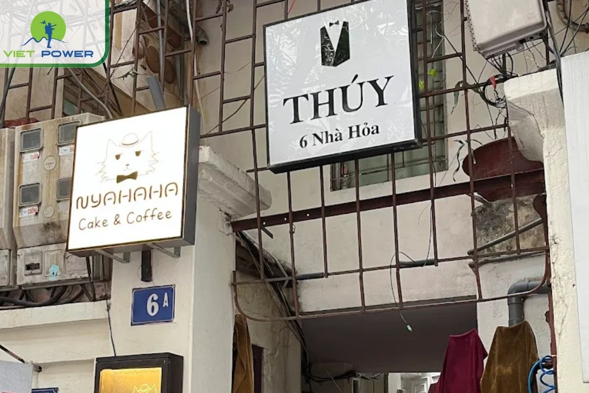 Nyahaha Cake & Coffee 