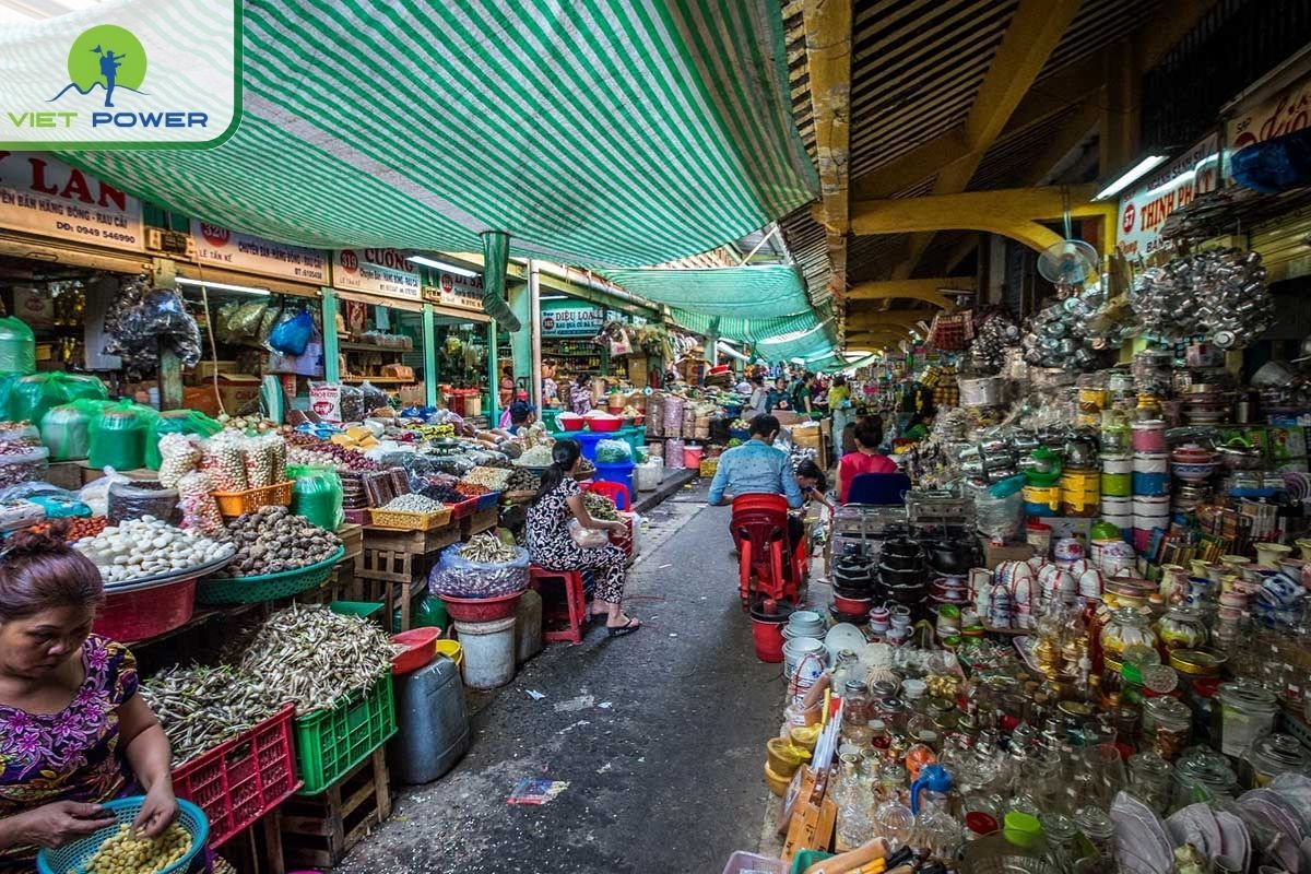 District 5 – Chinatown & Culinary Adventures