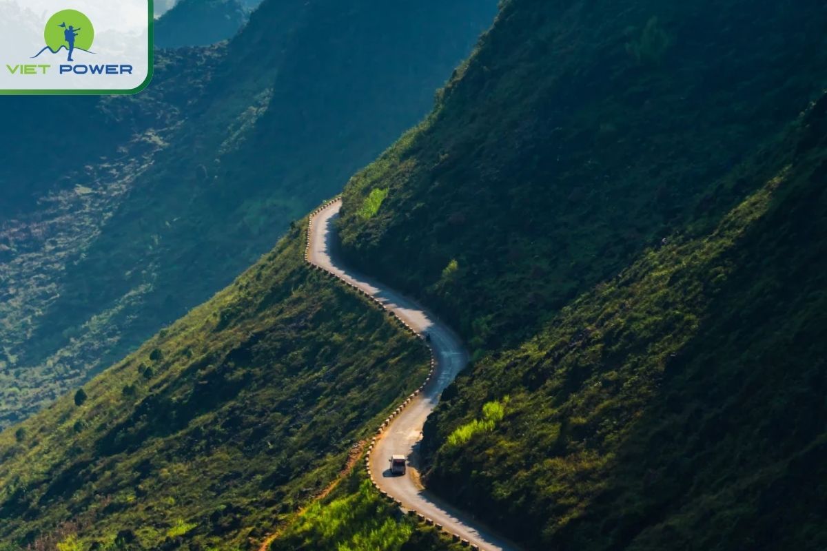 Best Times to Do the Ha Giang Loop (With Use Cases) March–April: Bloom & Comfort