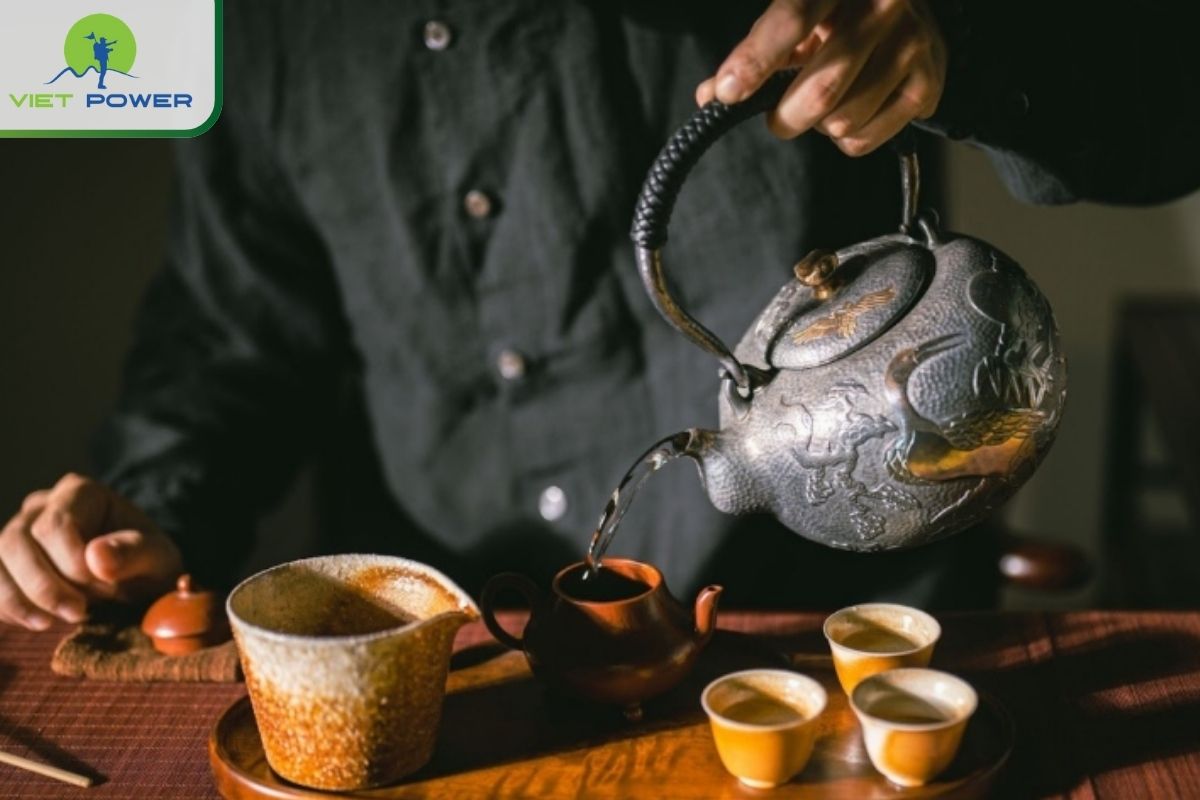 Buying or Collecting Vietnamese Tea Ceremony Trays