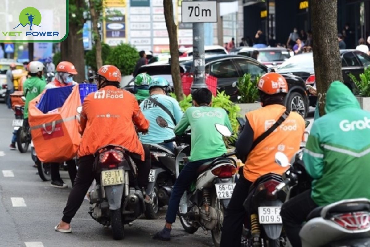 Ride-Hailing Services: Grab, Be, Gojek, Xanh SM