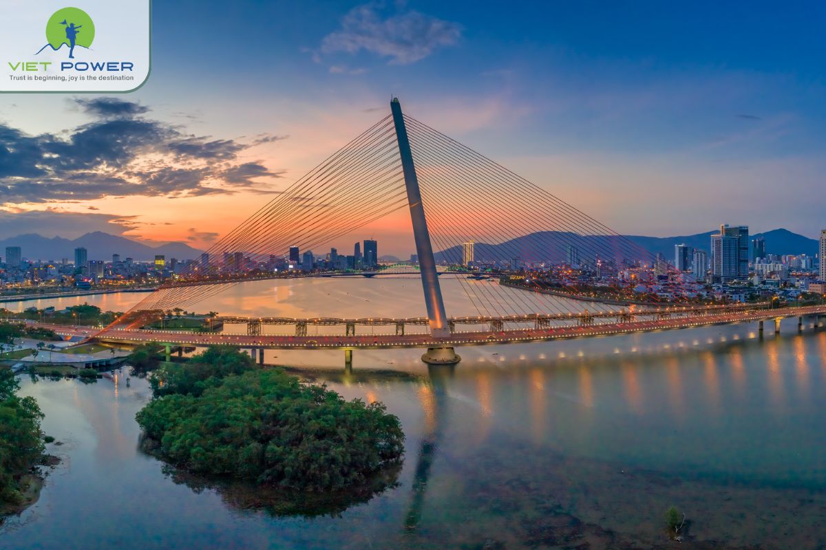 Tran Thi Ly Bridge A Sail in the Sky