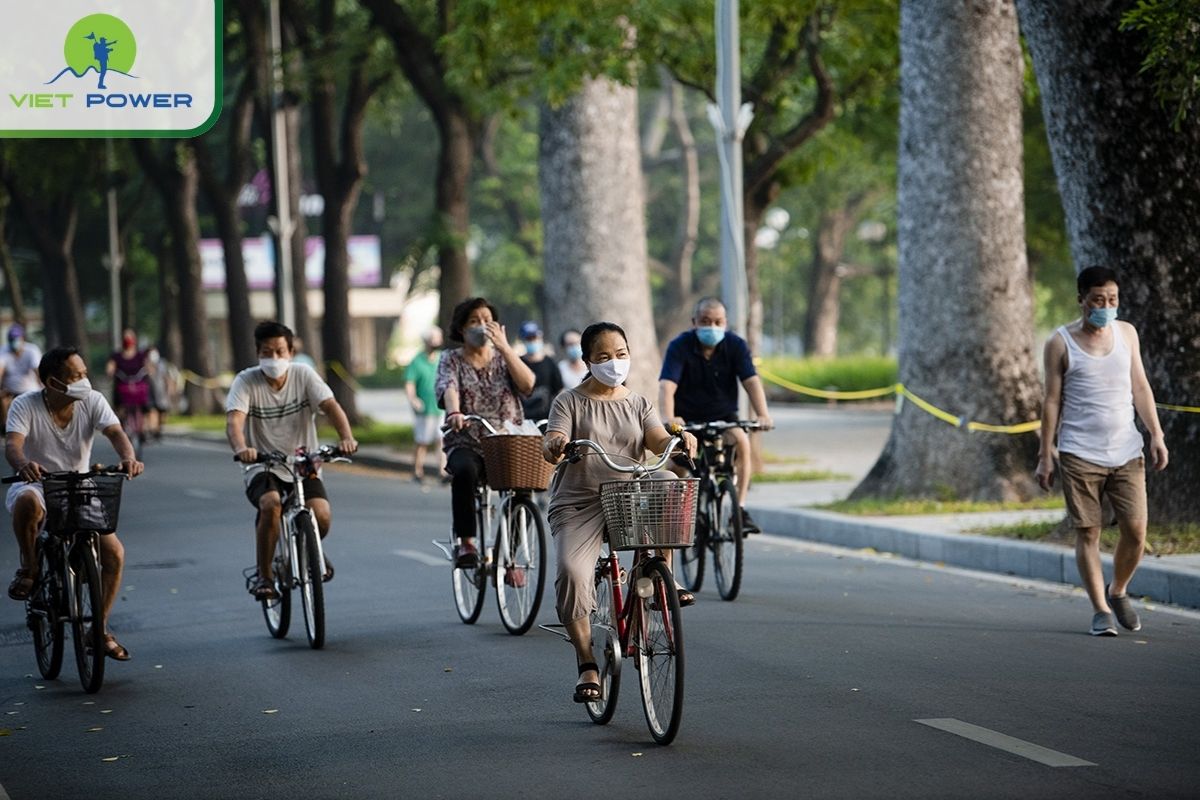 Vietnam Main Transportation: Travel Planner’s Guide: Cycling and Walking