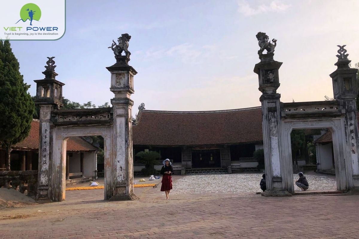 What Makes Duong Lam Special (5)