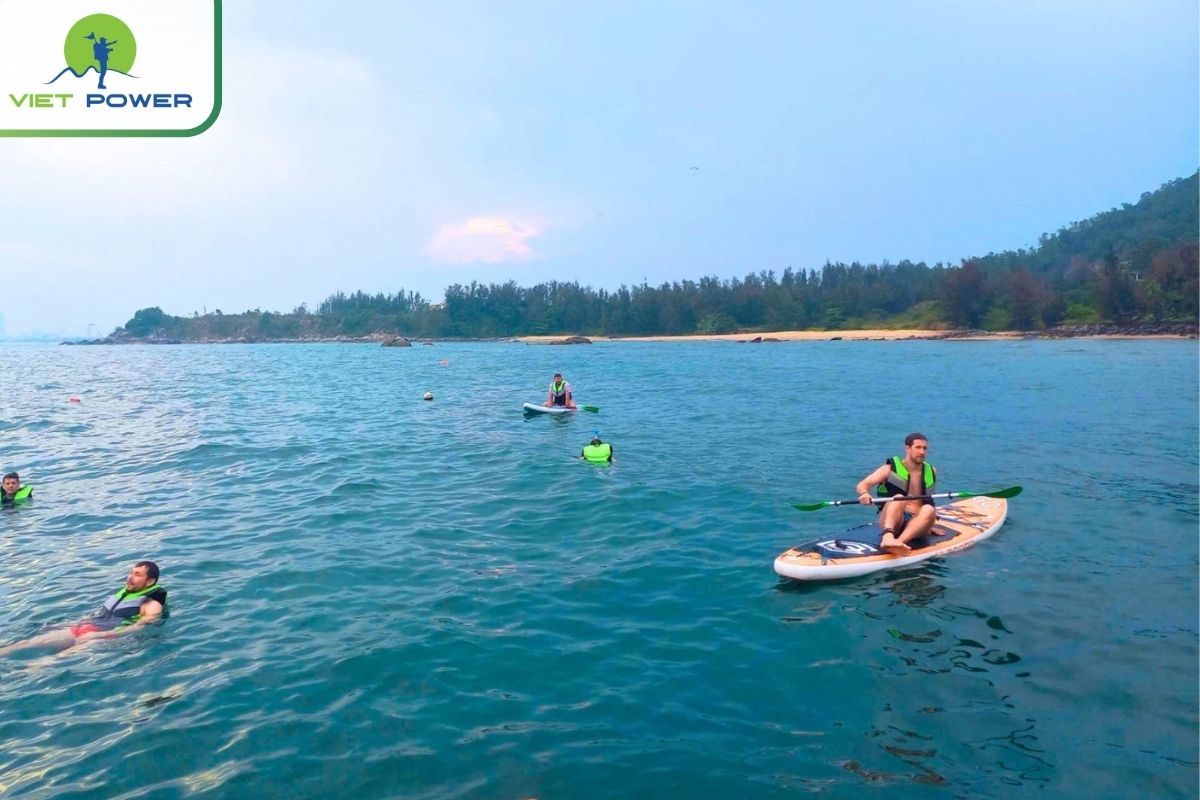 Kayaking in Son Tra Peninsula