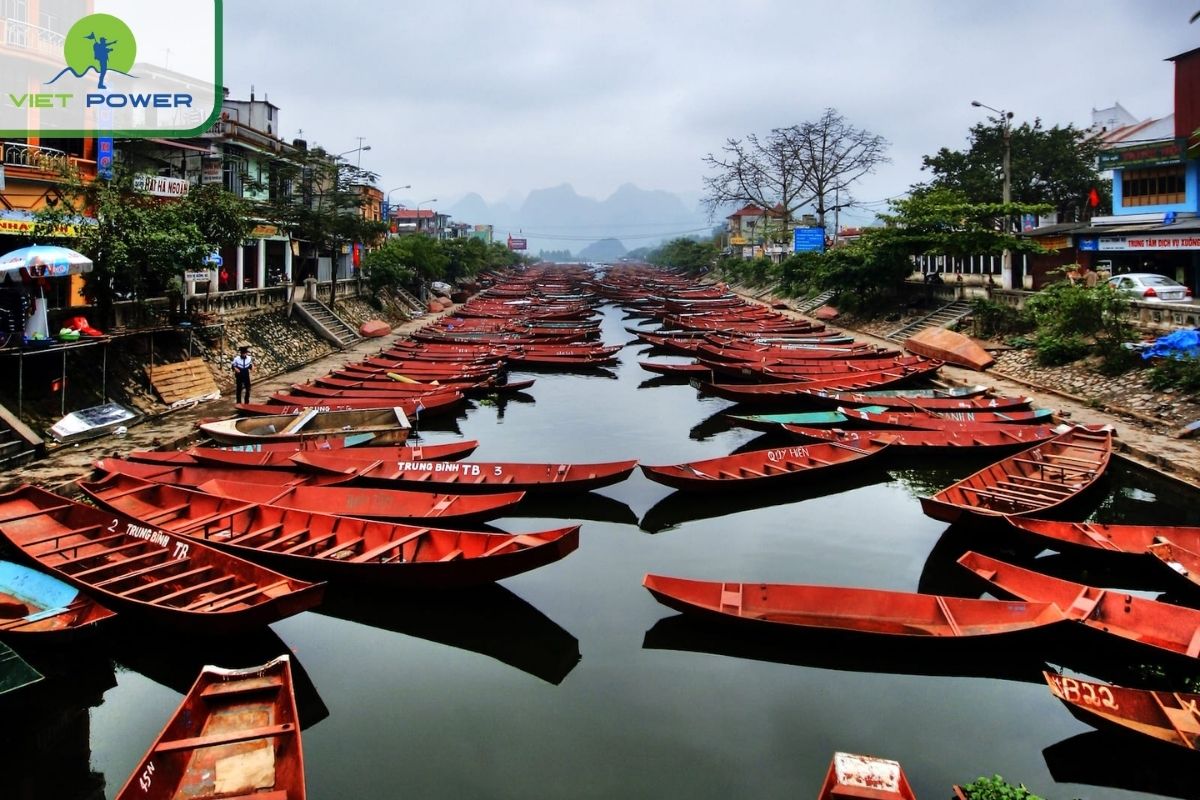 The Perfume Festival is one of the best cultural activities in Vietnam