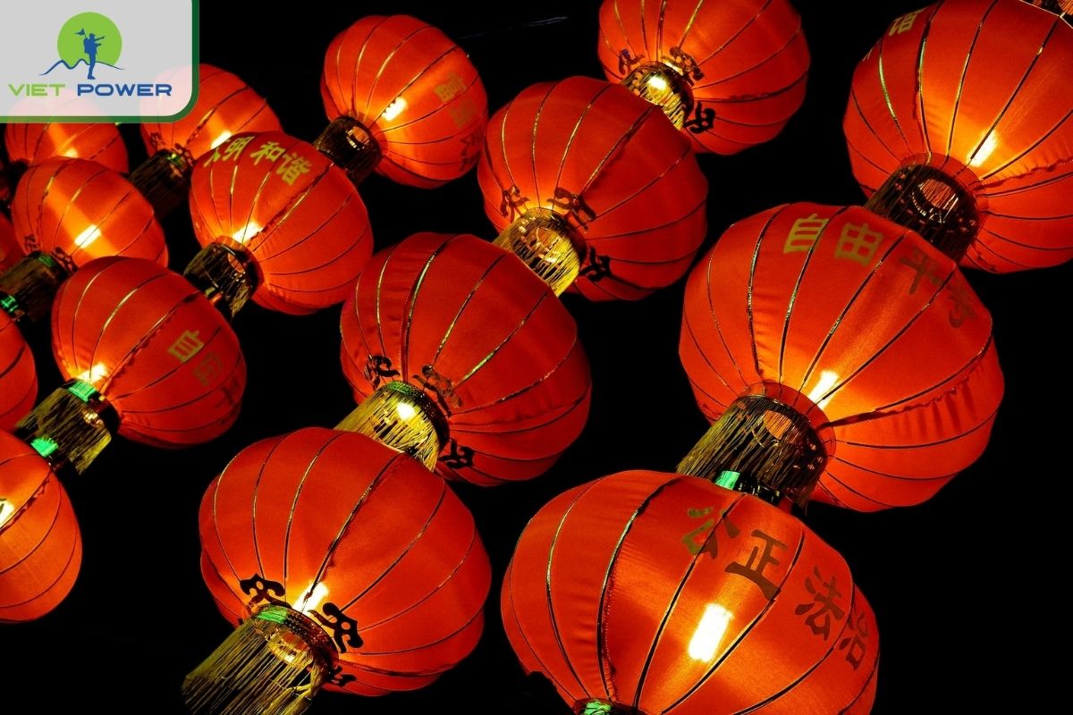 The Mid-Autumn Festival is one of the best cultural activities in Vietnam
