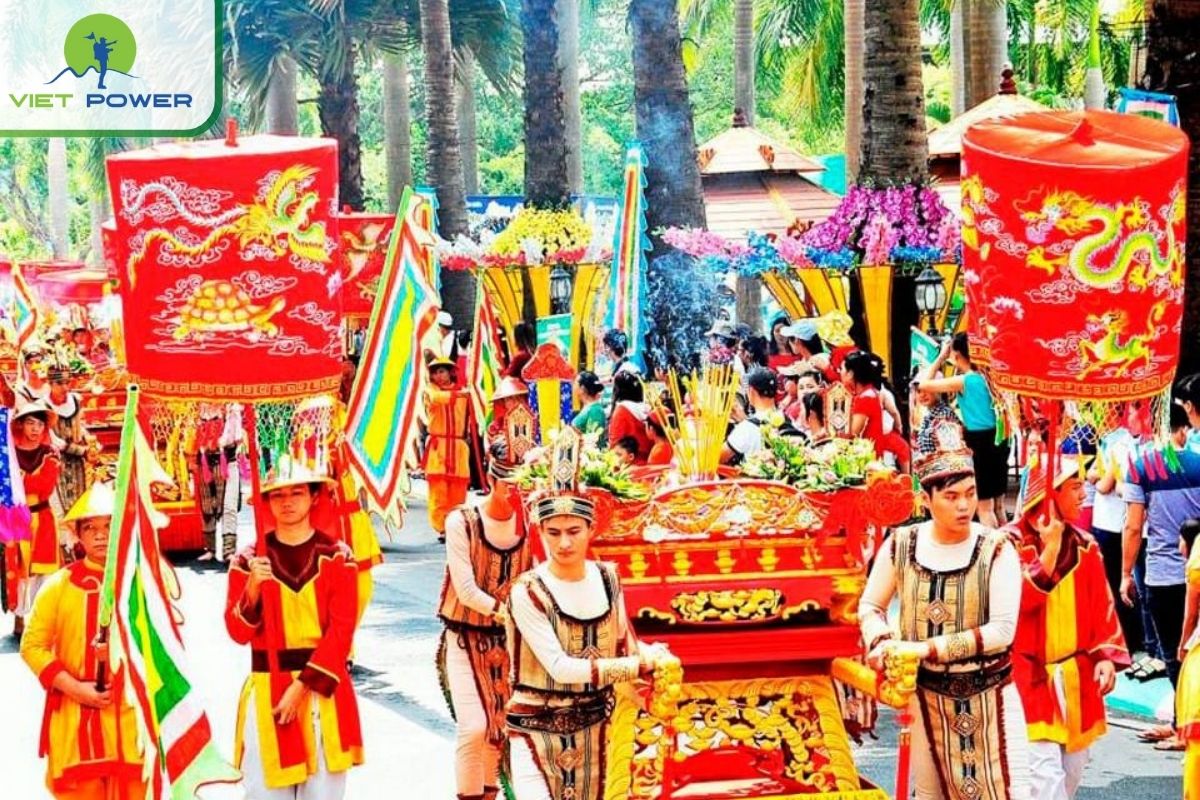 The Hung King Temple Festival is one of the best cultural activities in Vietnam