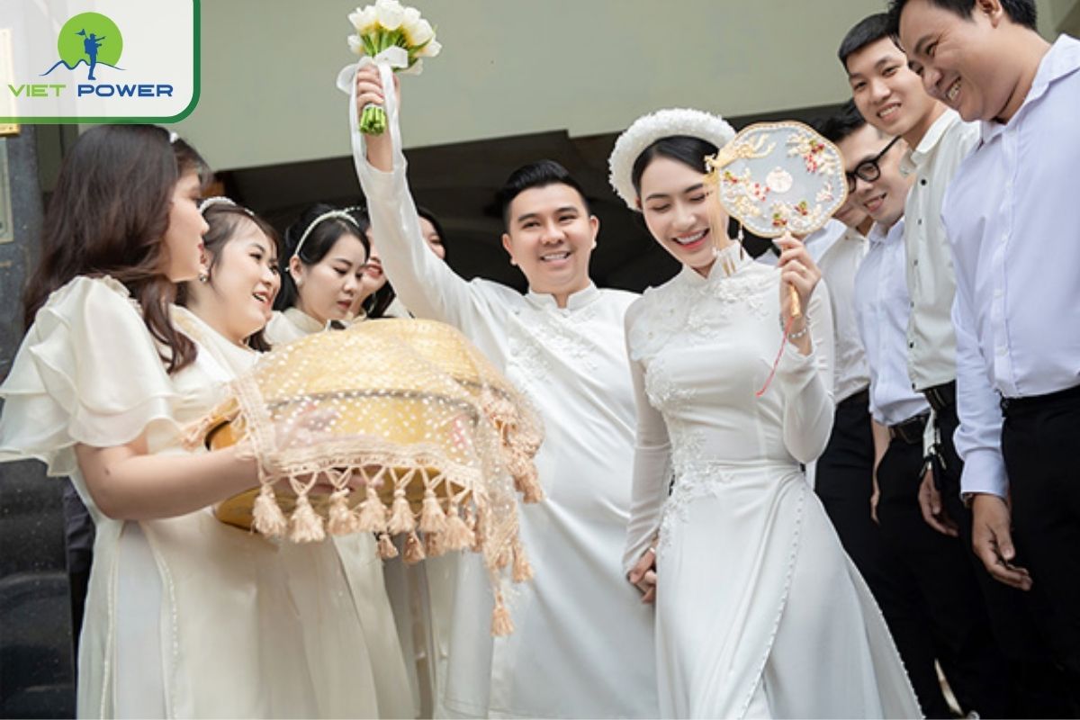 Modern adaptations of traditional Vietnamese wedding clothes.