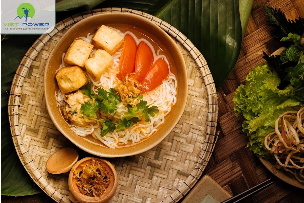 vegetarian- restaurant-in-Hanoi (6)