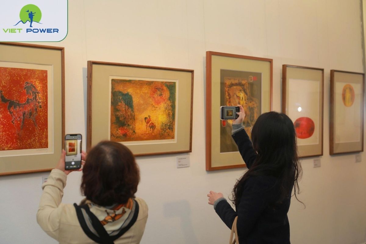 Major Types Of Artworks On Display