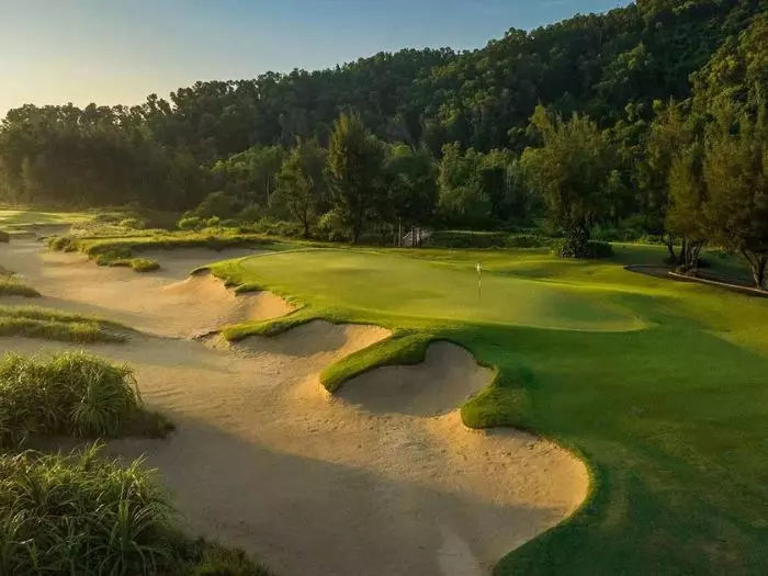 Exquisite Golf Retreat in Central Vietnam 5 Days
