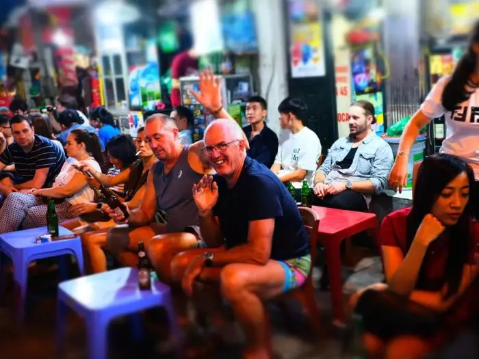 Hanoi: Explore the City on a Motorbike Adventure Tour