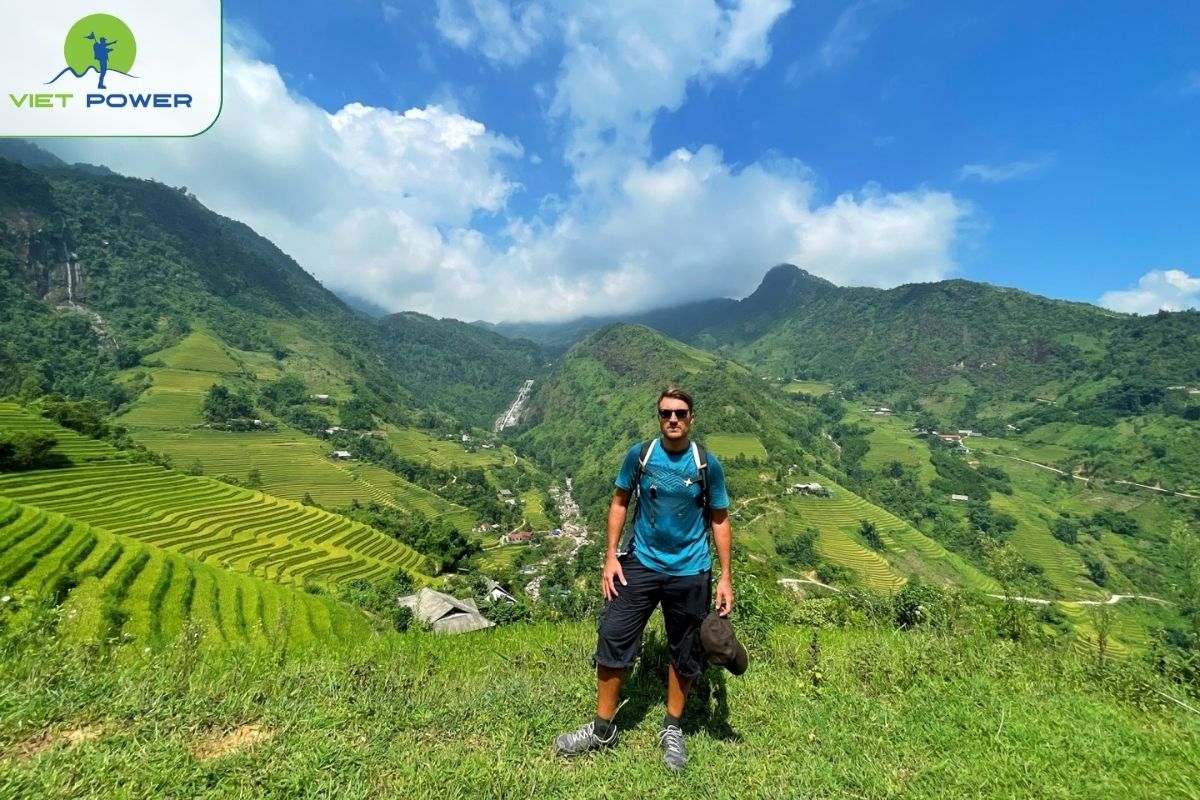 Take photos of the terraced fields