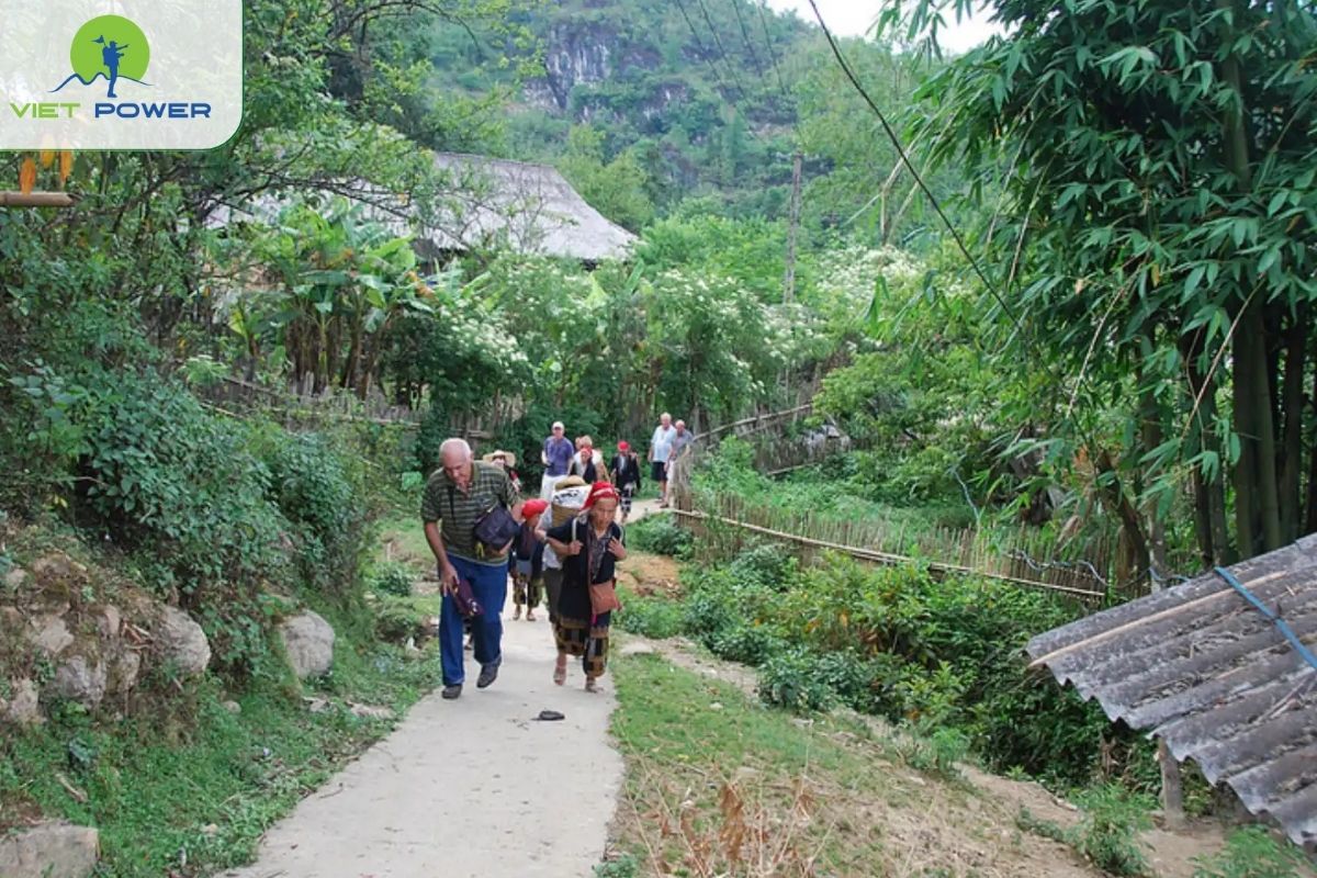 Trekking Route from Sapa to Ta Phin