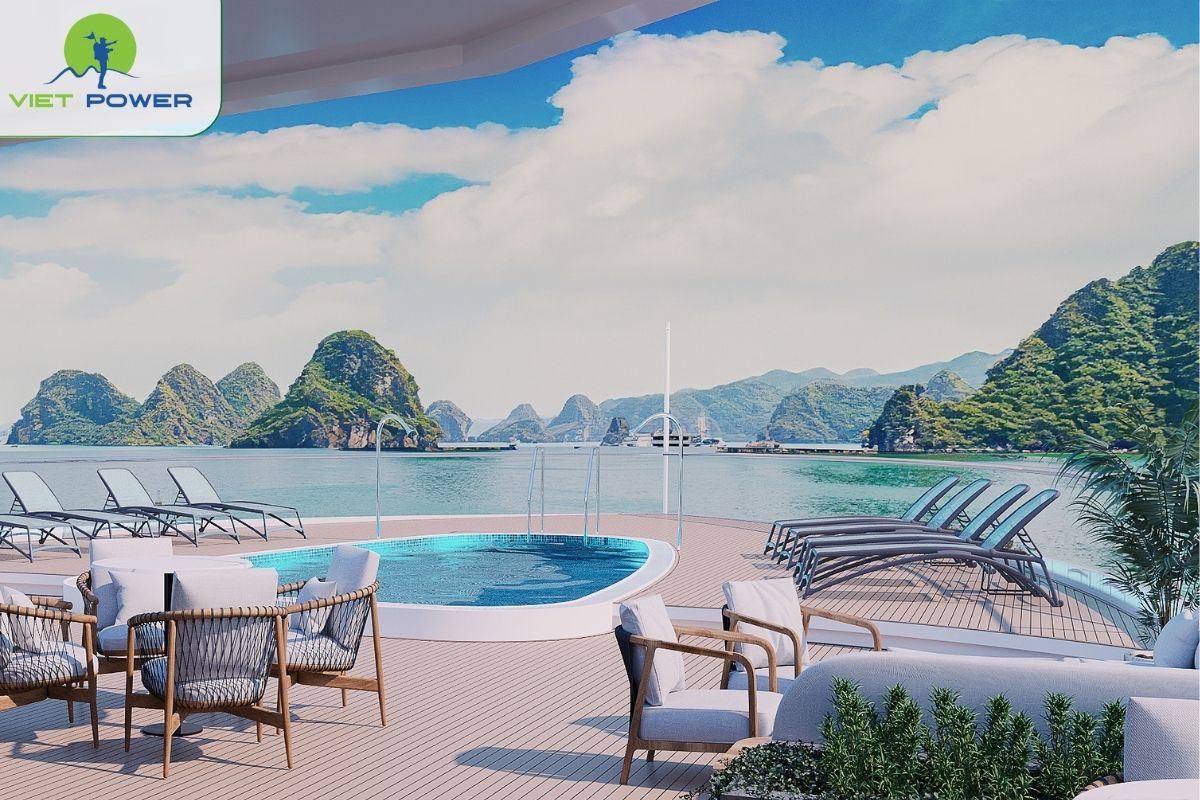 “Sundara” Jacuzzi Pool