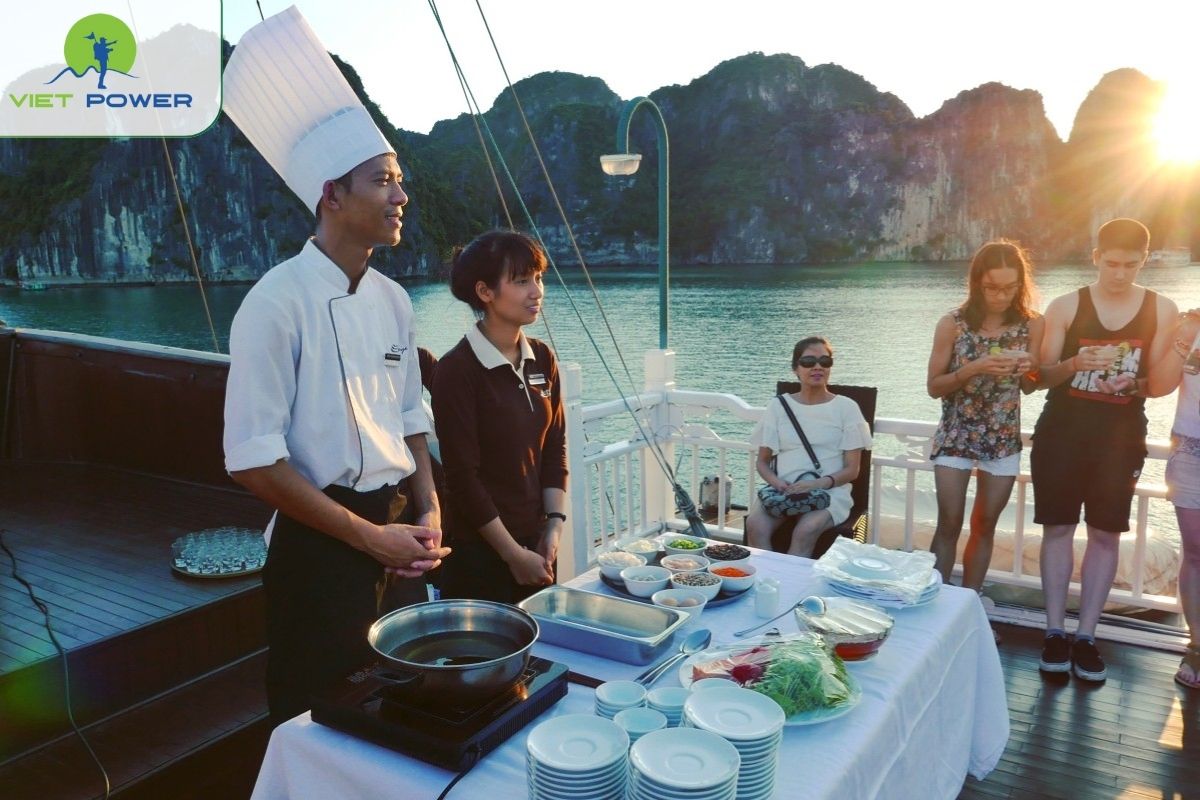 Vietnamese spring-roll cooking class