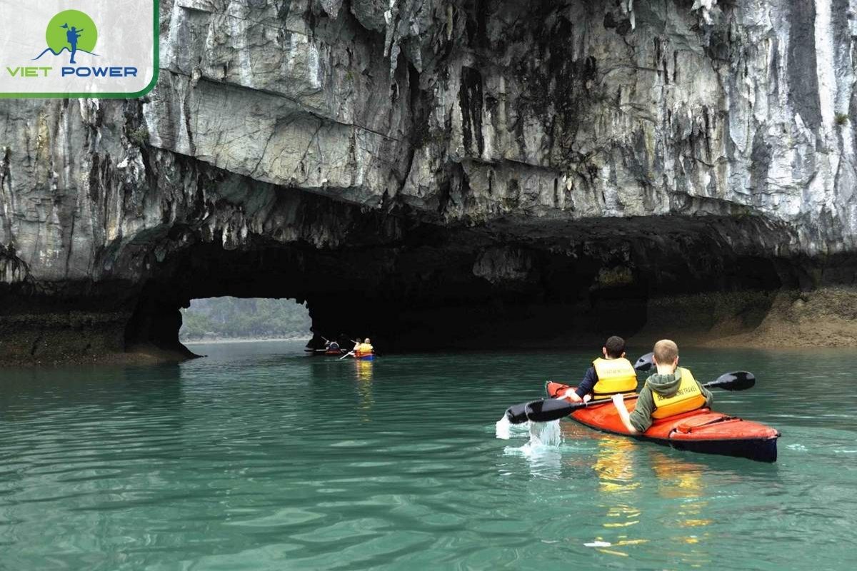 Kayaking at Luon Cave