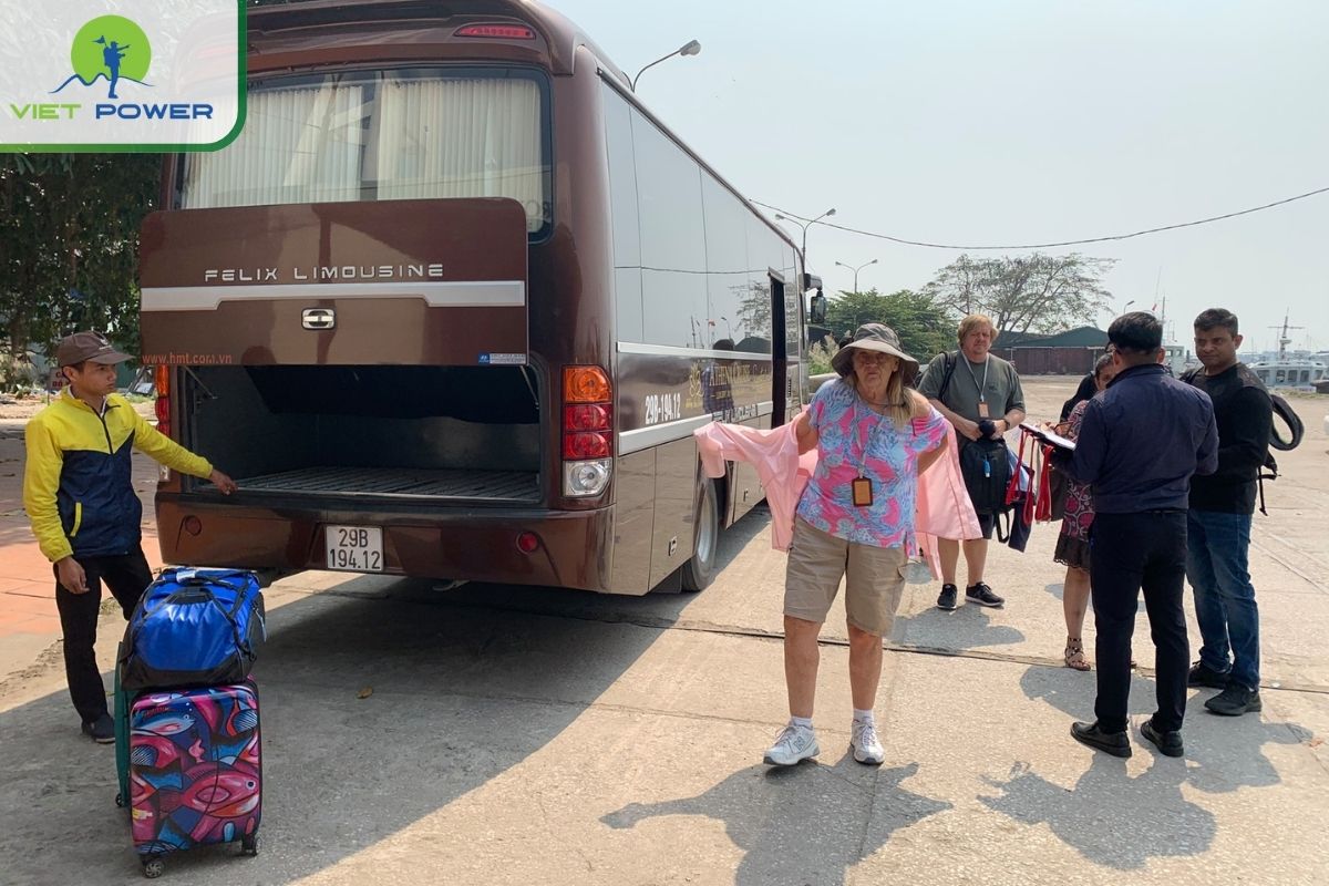 Transfer services: Hanoi – Halong – Hanoi