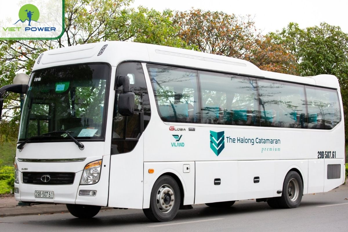 A limousine collects guests from the Hanoi Old Quarter